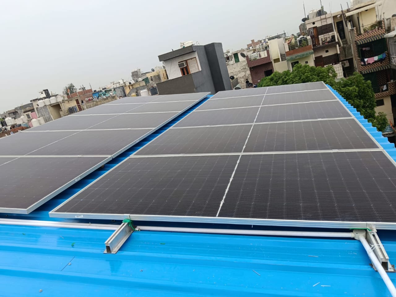 Factory Roof Top Solar Power Plant Installation